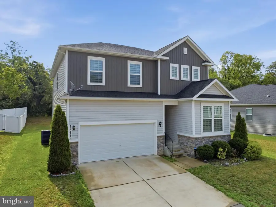 12423 Gemstone Dr, Hagerstown, MD 21740 - #2