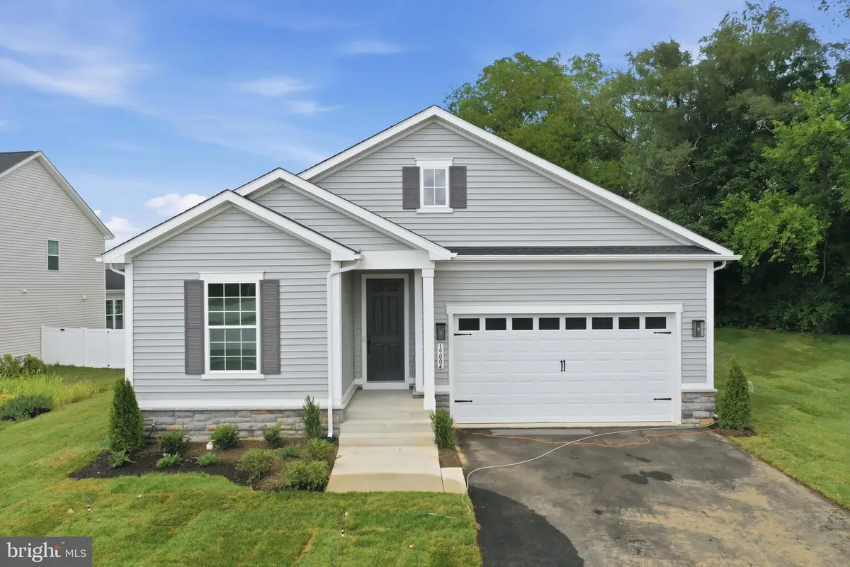 19004 Amesbury Rd, Hagerstown, MD 21742 - #1