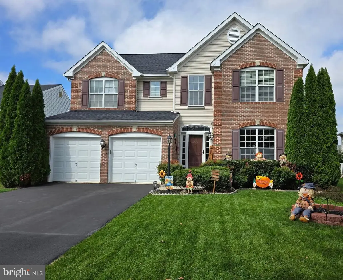 18214 Rockland Dr, Hagerstown, MD 21740 - #1