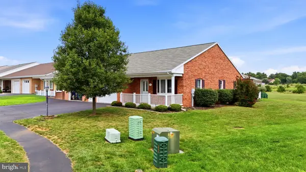 341 Winding Oak Dr, HAGERSTOWN, MD 21740