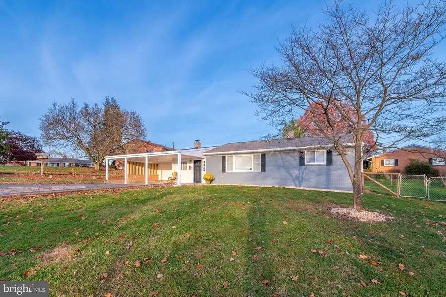 11419 Greenberry Rd, Hagerstown, MD 21740 - #2