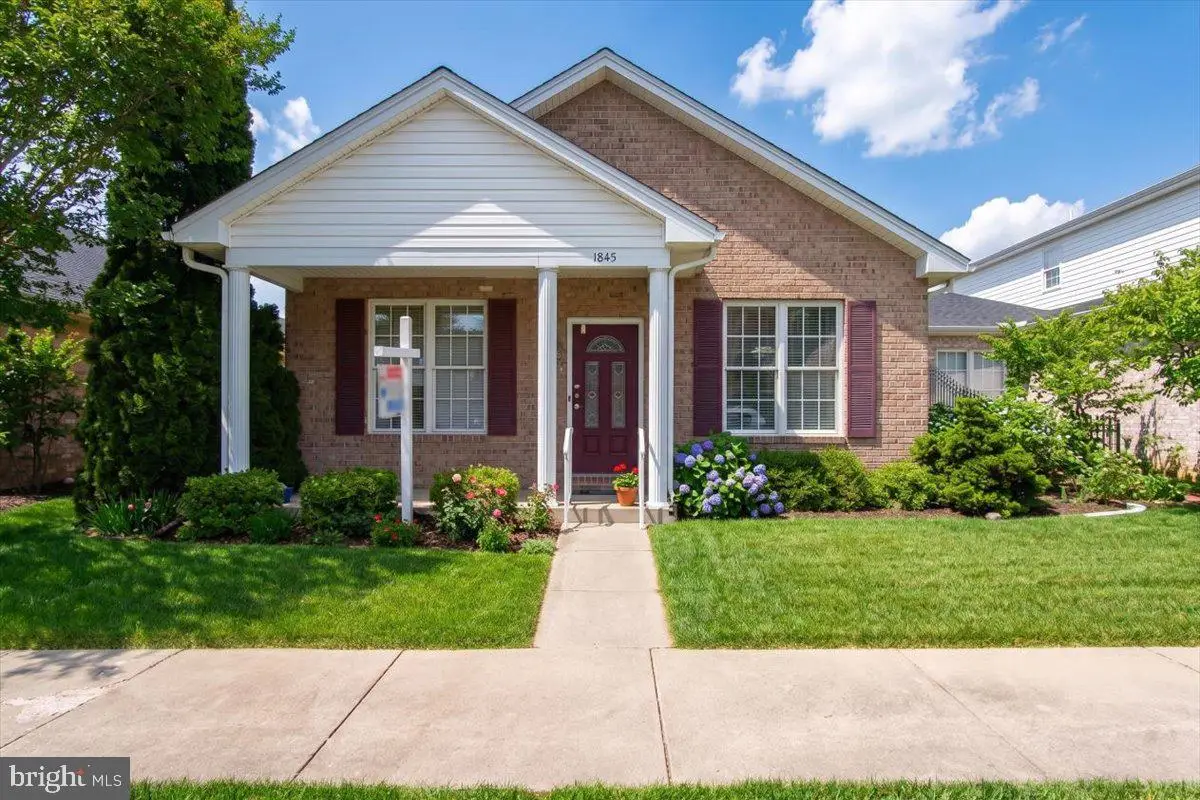 1845 Meridian Dr, Hagerstown, MD 21742 - #1