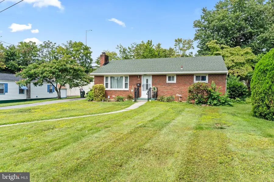 871 Pine St, Hagerstown, MD 21740 - #2