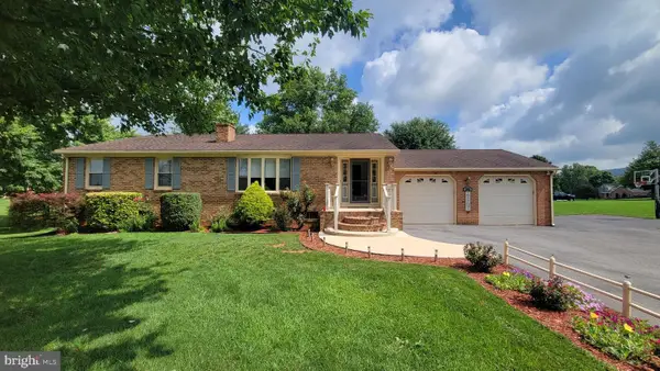 21925 Beaverbrook Dr, SMITHSBURG, MD 21783