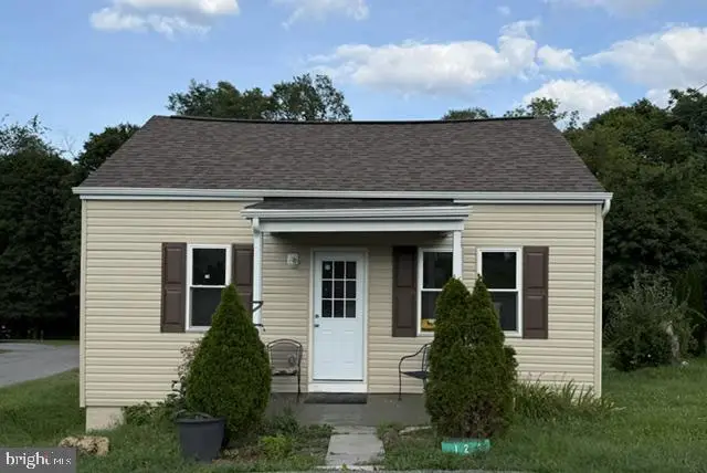 126 Fairview Dr, Hancock, MD 21750 - #2