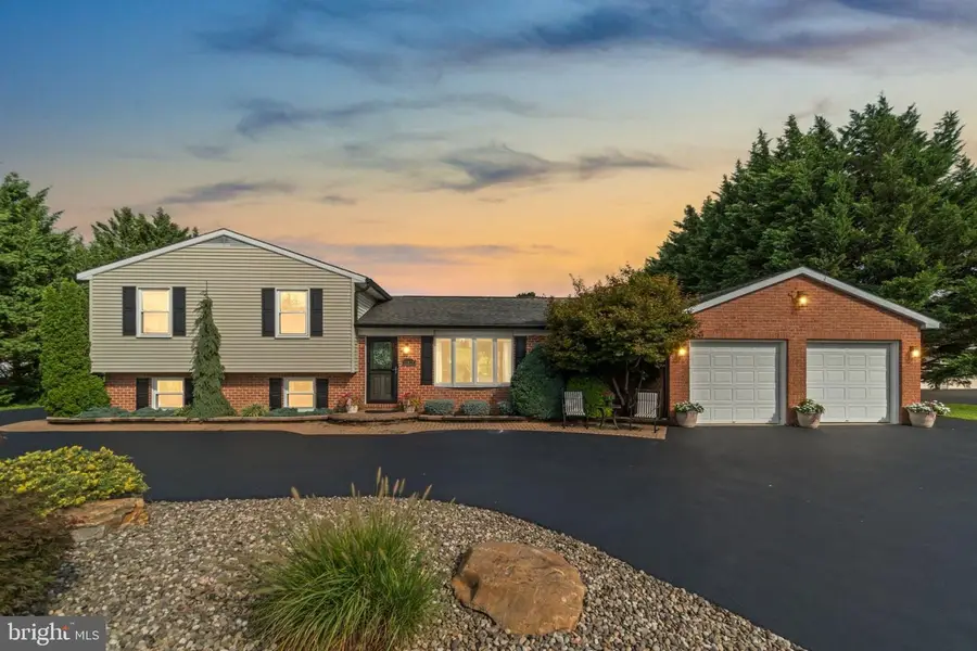 12826 Greensburg Rd, Smithsburg, MD 21783 - #2