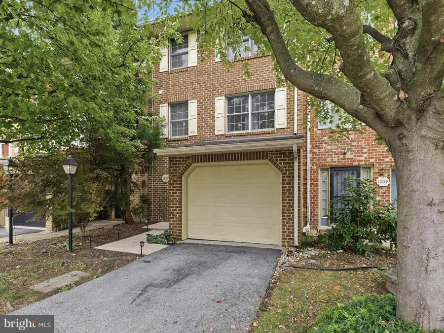 1307 Lindsay Ln, Hagerstown, MD 21742 - #3