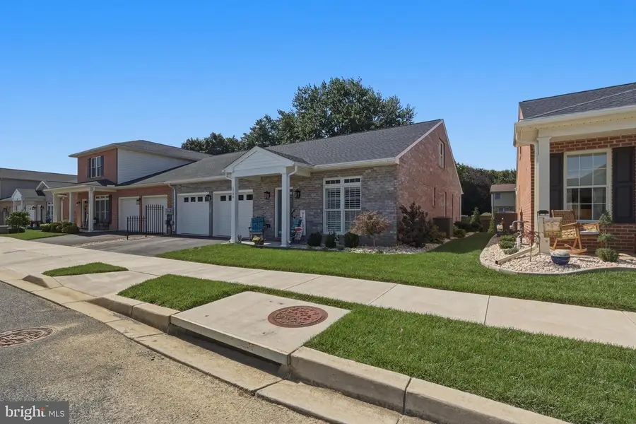 1748 Meridian Dr, Hagerstown, MD 21742 - #3