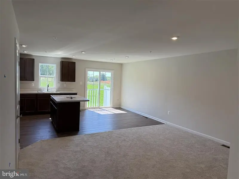 27 Breckenridge Dr, Hagerstown, MD 21740 - #3