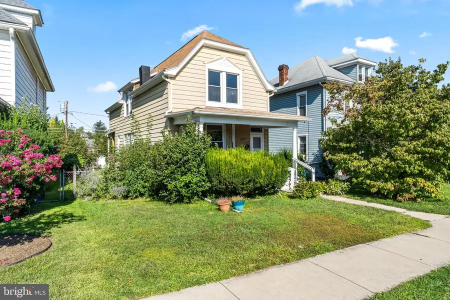 529 Maryland Ave, Hagerstown, MD 21740 - #2