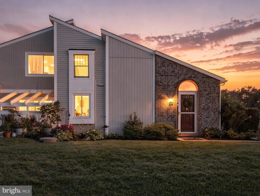 1606 Woodlands Run, Hagerstown, MD 21742 - #2