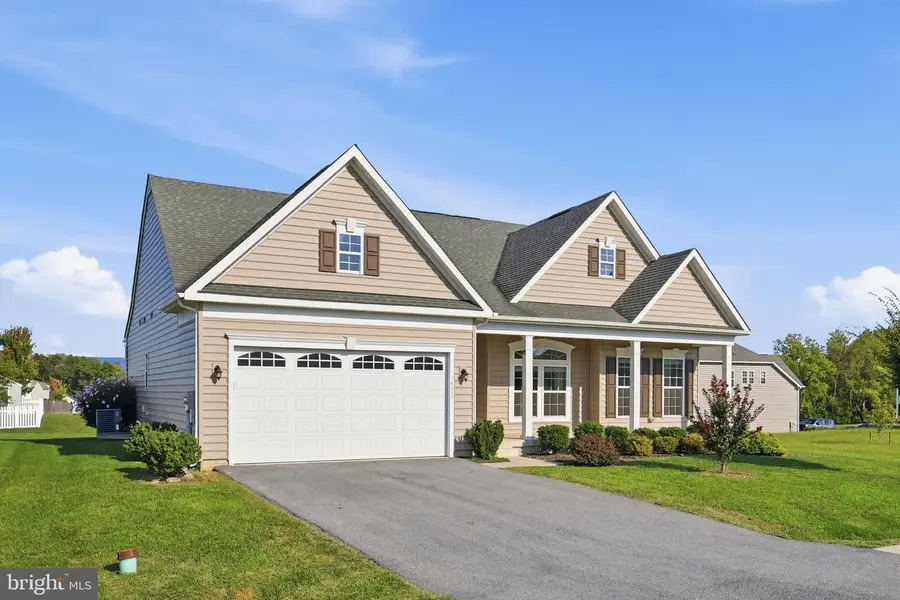 18323 Petworth Cir, Hagerstown, MD 21740 - #2