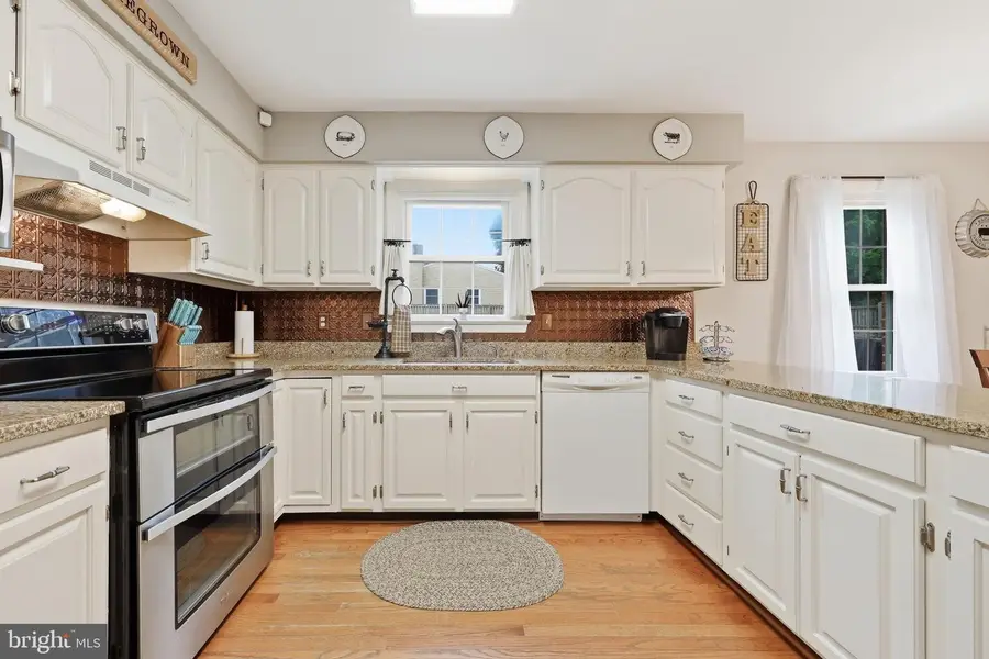 2 Sweet Briar Ln, Hagerstown, MD 21742 - #2