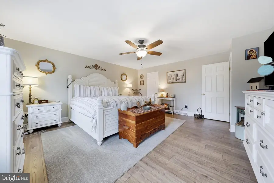 2 Sweet Briar Ln, Hagerstown, MD 21742 - #3
