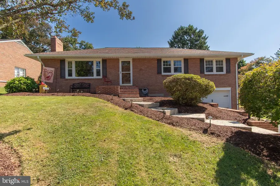 16821 Hampton Rd, Williamsport, MD 21795 - #3