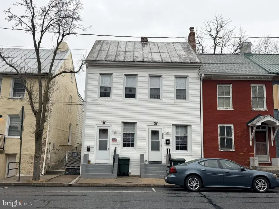 226 S Potomac St S, Hagerstown, MD 21740 - #3