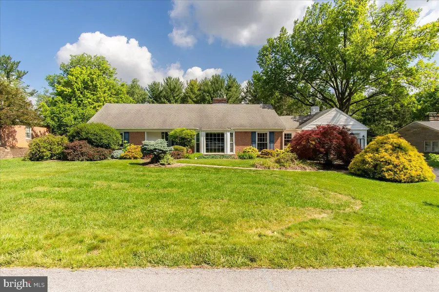19022 Cherry Tree Dr, Hagerstown, MD 21742 - #2