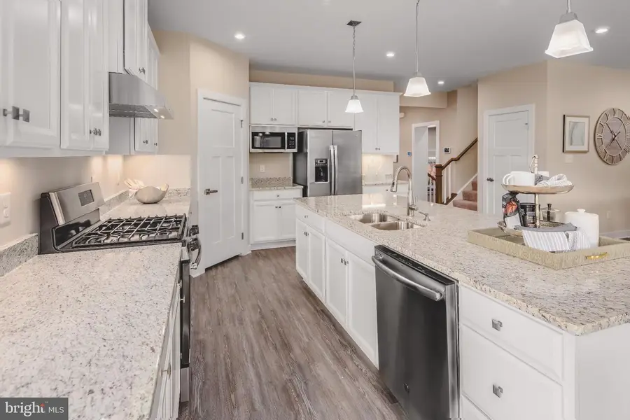 19030 Ambsbury Rd, Hagerstown, MD 21742 - #3