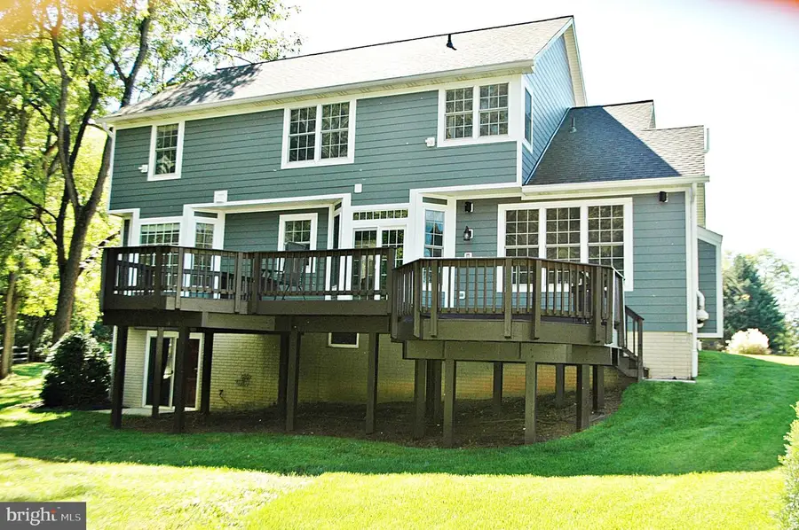 410 Londontowne Ct, Hagerstown, MD 21740 - #2