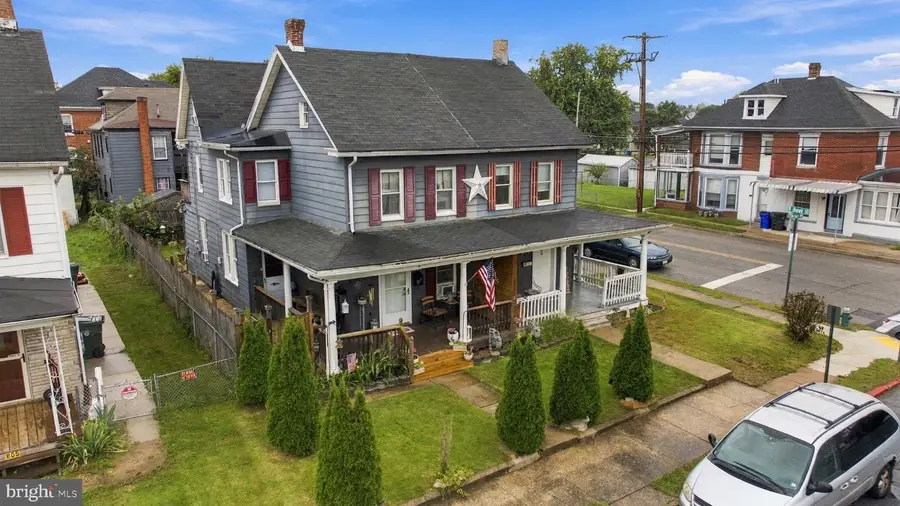 803 Maryland Ave, Hagerstown, MD 21740 - #2