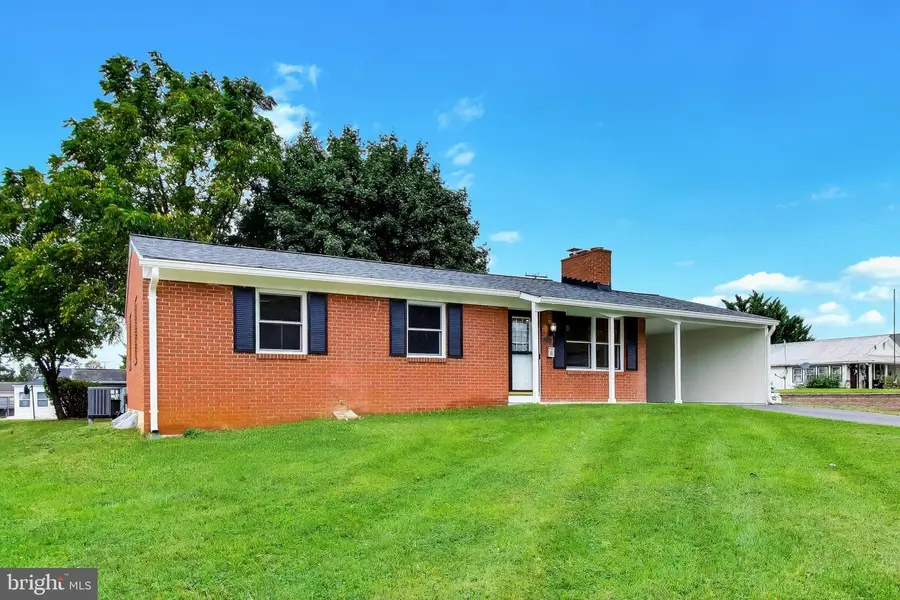 1321 Marshall St, Hagerstown, MD 21740 - #3