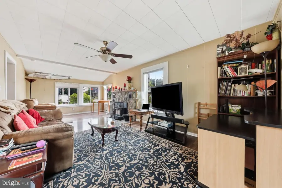 25327 Highfield Rd, Cascade, MD 21719 - #3