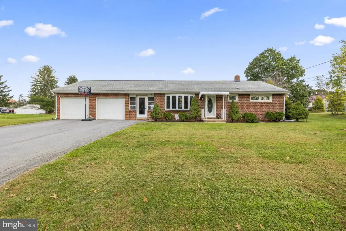 3 Della Ln, Boonsboro, MD 21713 - #1