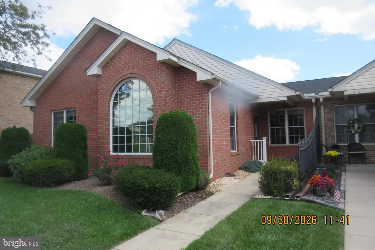 618 Observatory Dr, Hagerstown, MD 21742 - #1