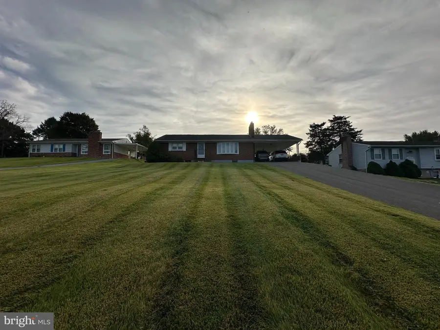 31 Lehigh Ave, Hagerstown, MD 21742 - #3