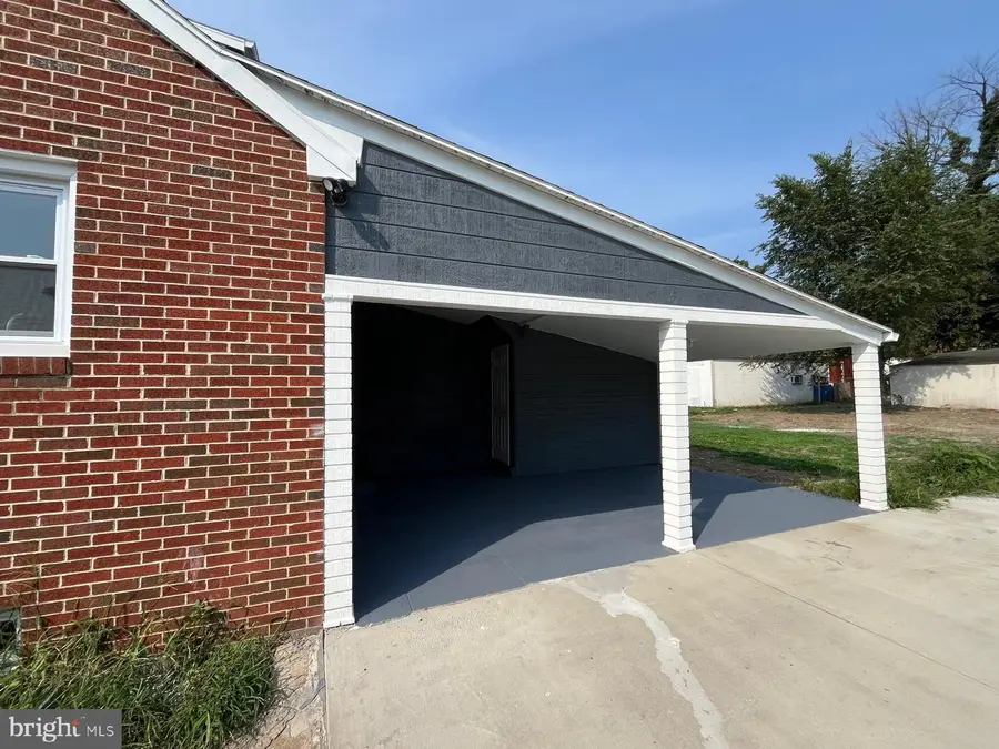 1058 S Potomac St, Hagerstown, MD 21740 - #2