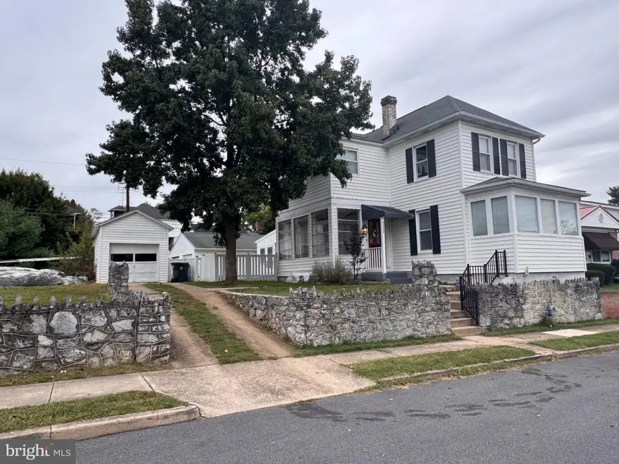 711 Chestnut St, Hagerstown, MD 21740 - #2