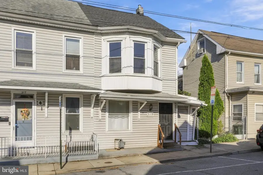319 N Cannon Ave, Hagerstown, MD 21740 - #3