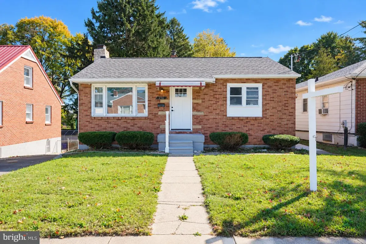 216 Nottingham Rd, Hagerstown, MD 21740 - #1