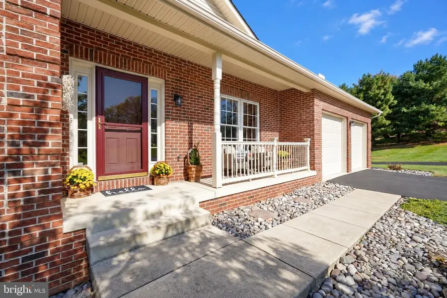 19408 Jeswood Dr, Hagerstown, MD 21740 - #3