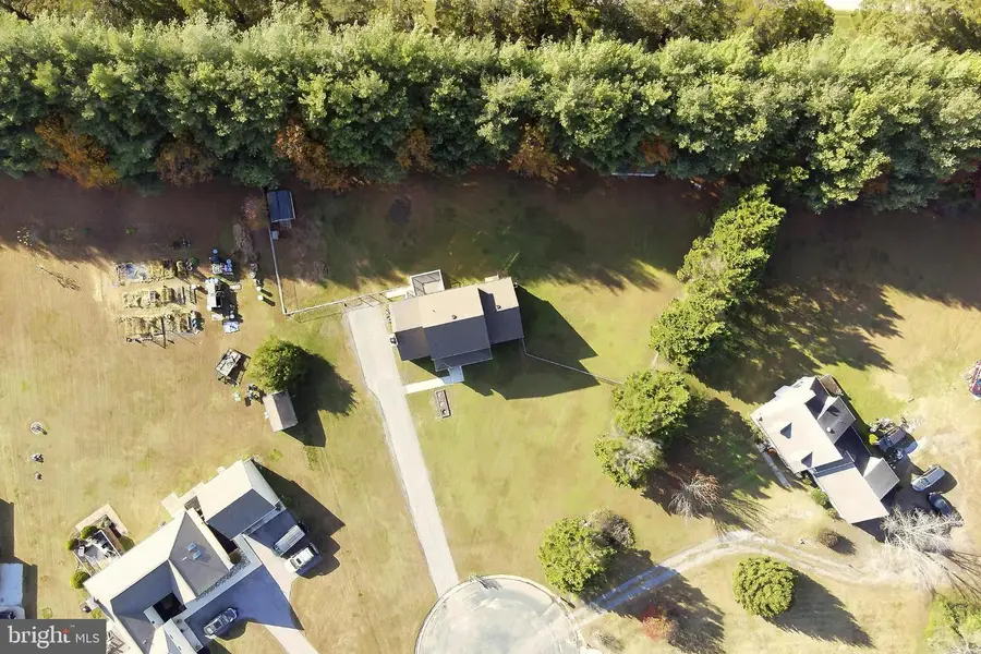 8760 Jarrett Dr, Hebron, MD 21830 - Image #3