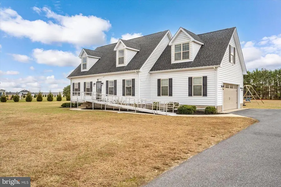 9119 Barbaro Dr, Hebron, MD 21830 - Image #3