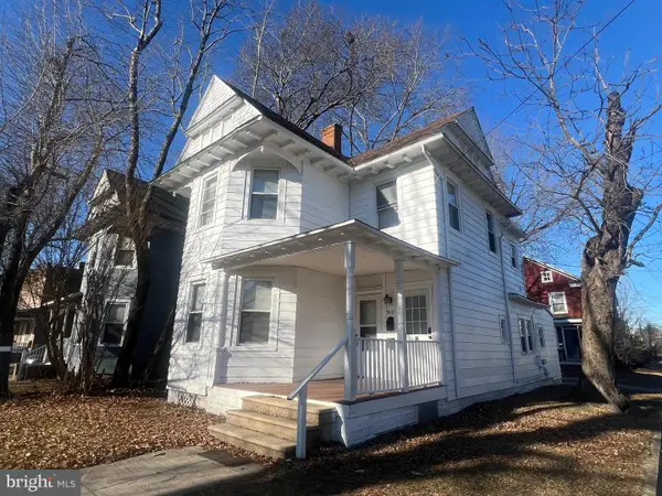 810 N Division St, SALISBURY, MD 21801