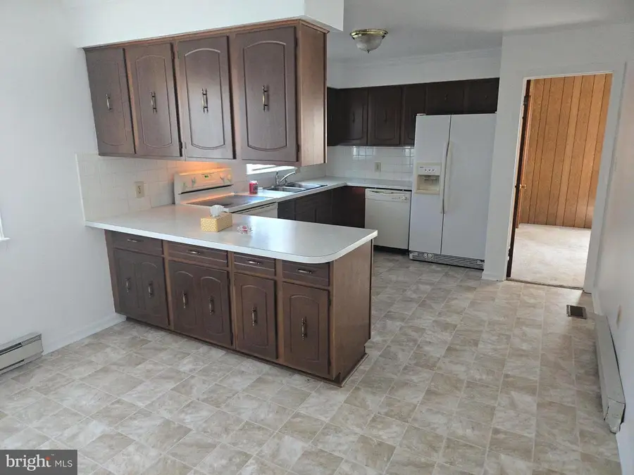 415 Beaglin Park Dr, Salisbury, MD 21804 - #2