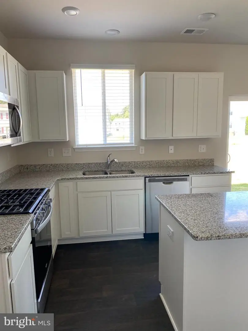 416 Birchwood Dr, Salisbury, MD 21804 - #2