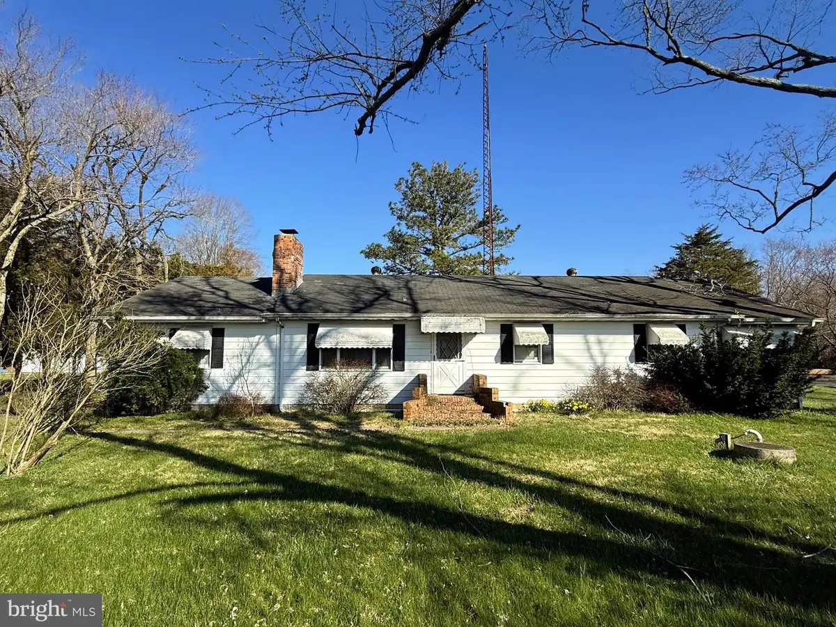 7592 Green Lewis Rd, Willards, MD 21874 - #1