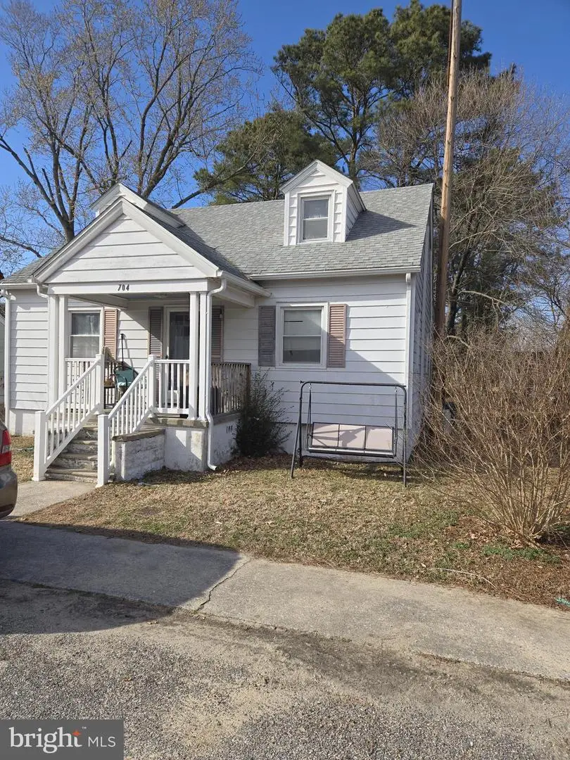 704 4th St, Sharptown, MD 21861 - #1