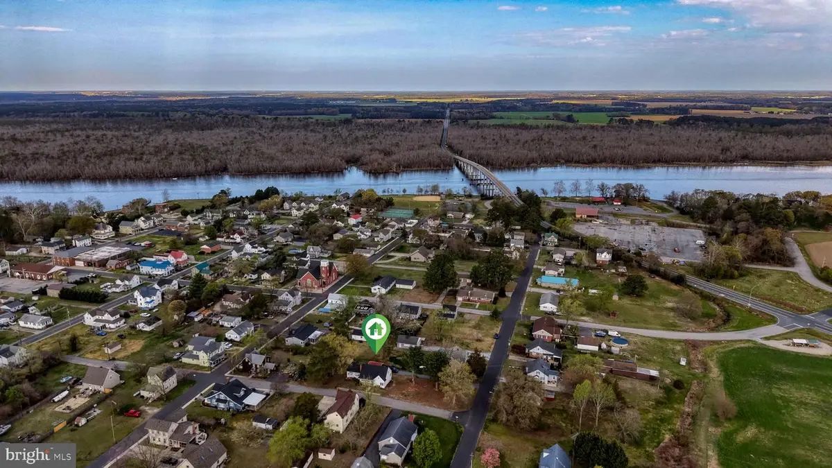 202 4th St, Sharptown, MD 21861 - #1