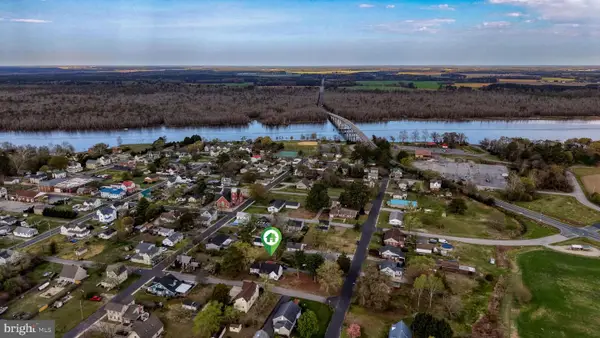 202 4th St, SHARPTOWN, MD 21861