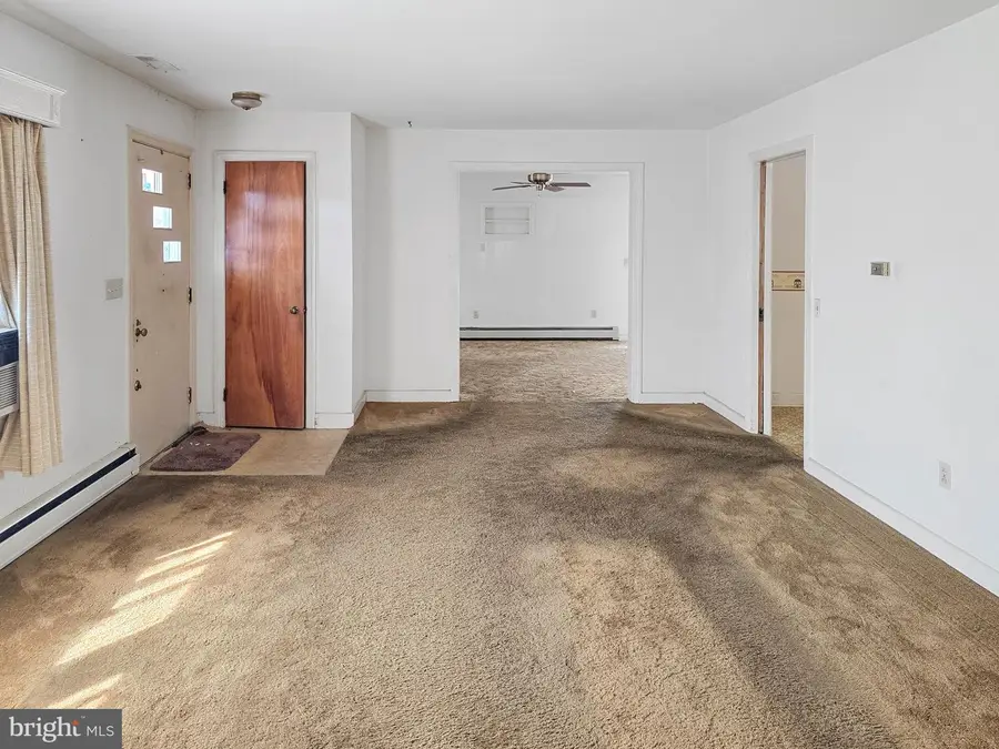 105 Lakeview Dr, Salisbury, MD 21804 - #2