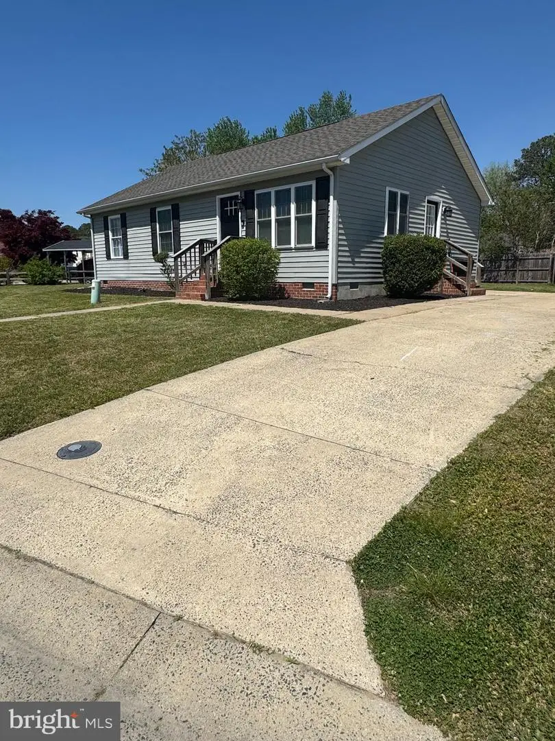 717 Ebenezer Dr, Salisbury, MD 21801 - #1