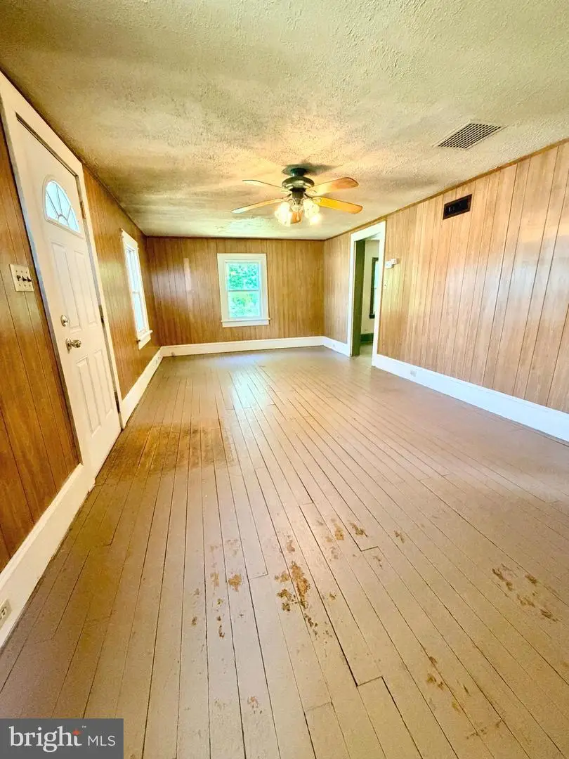 502 Charles St, Mardela Springs, MD 21837 - #2