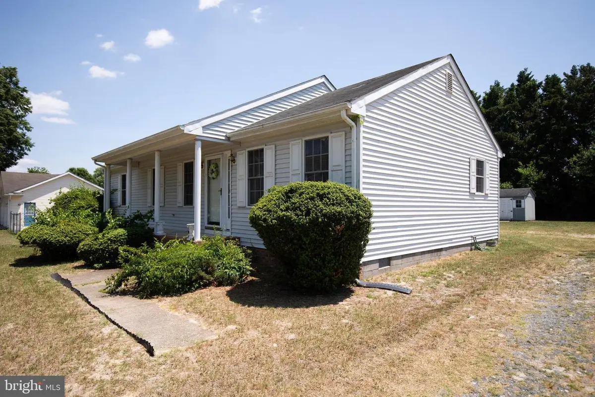 8235 Burnt Branch Dr, Salisbury, MD 21801 - #1