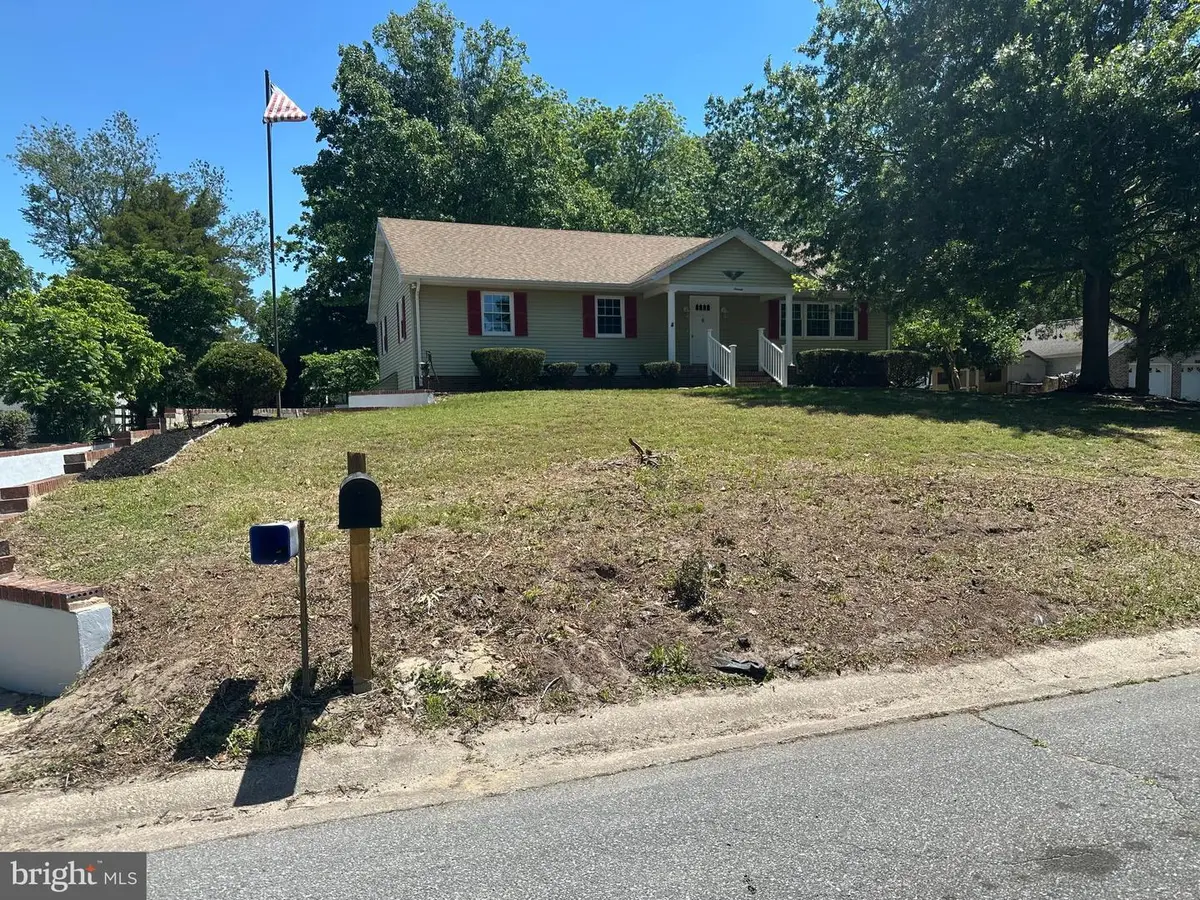6241 Westbury Dr, Salisbury, MD 21801 - #1