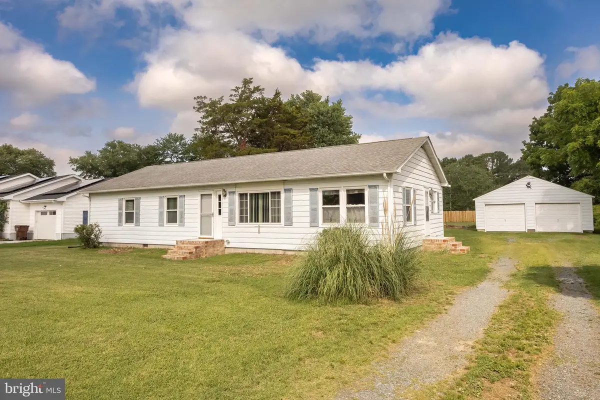 304 Calvin Dr, Salisbury, MD 21804 - #1