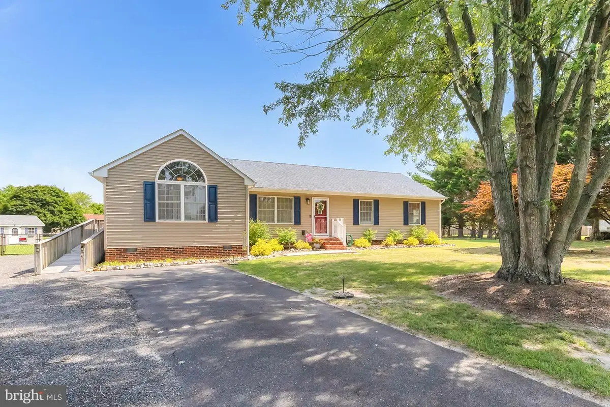 6185 Trails End Ct, Salisbury, MD 21801 - #1